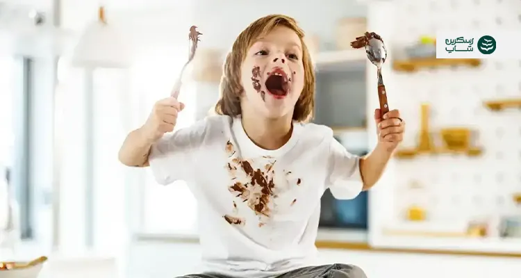 پاک کردن لکه لباس کودک